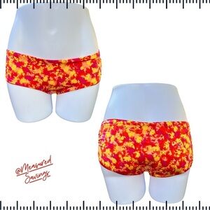 Size 46 NWT - La Perla “Donna Mare” Ruched Bikini Bottoms